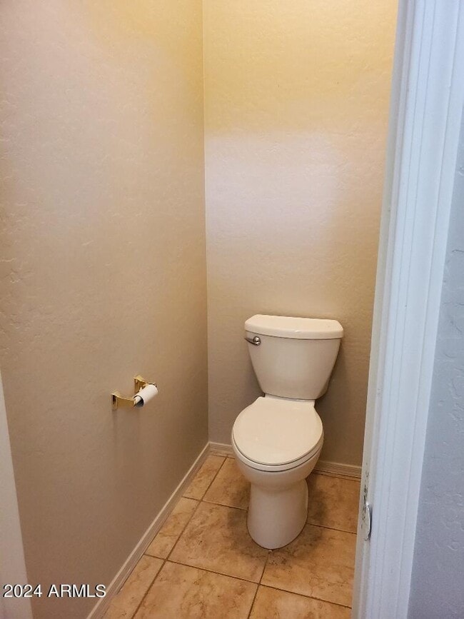 Building Photo - 1864 W Olive Way