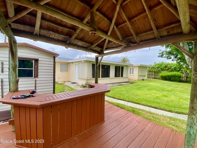 Building Photo - 110 Deleon Rd