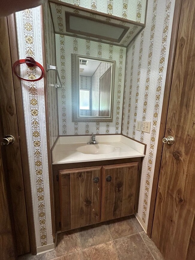 Building Photo - 2 Tarn Cir