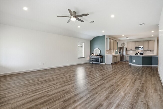 Building Photo - 1022 Curly Angora Ct