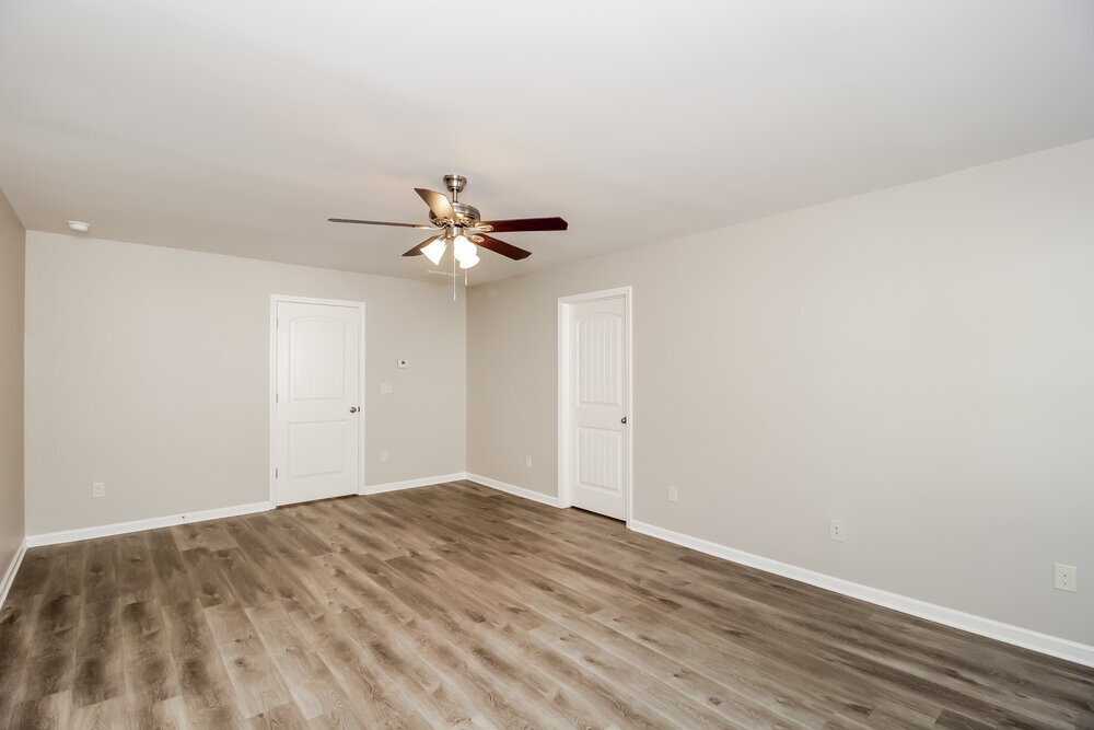 Building Photo - 538 Jadetree Ln
