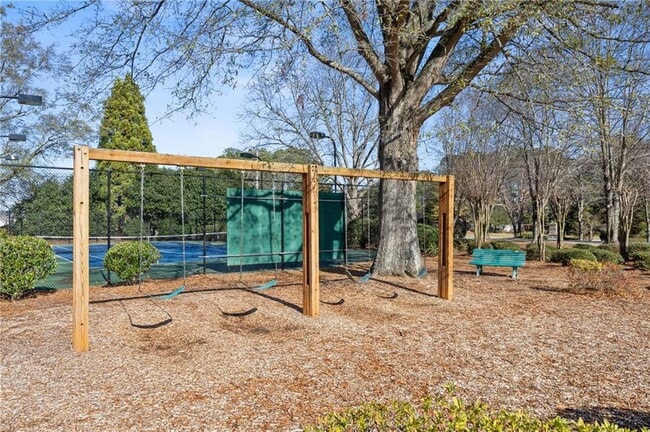 Building Photo - 1644 Donovan's Ridge