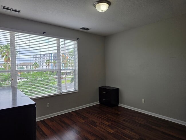 Building Photo - Three Bedroom Townhouse at Vista Cay in Orlando