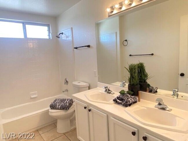 Building Photo - Available NOW. Gorgeous SW Las Vegas 4 bed...