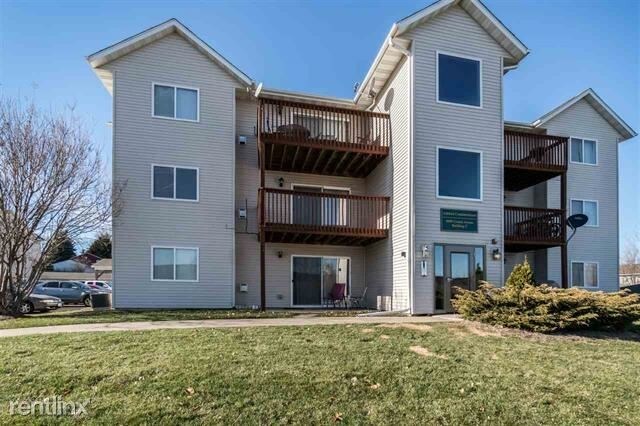 Building Photo - 2 br, 1 bath  - 4600 Grand Ave Unit 9