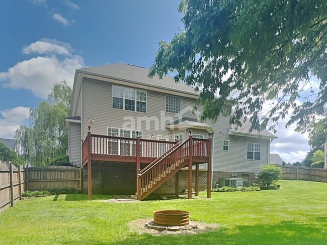 Building Photo - 5217 Trumpet Vine Ln