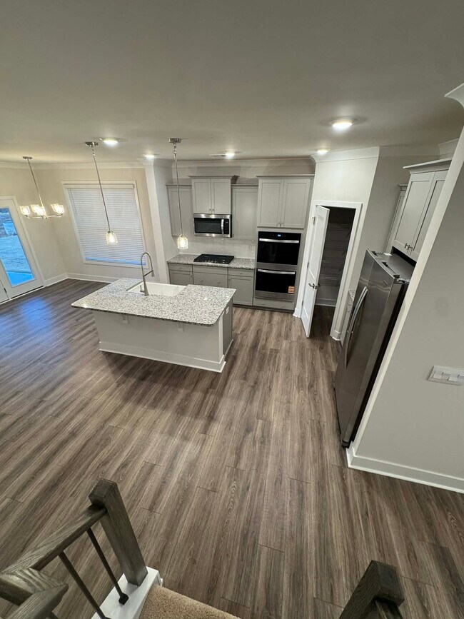 Building Photo - 112 Keating St