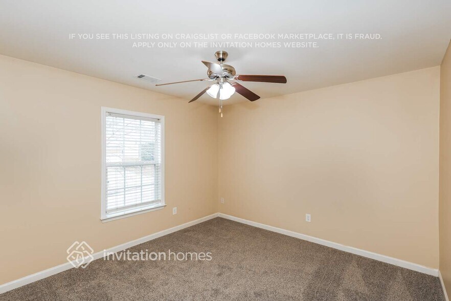 Building Photo - 2883 Open Sky Way