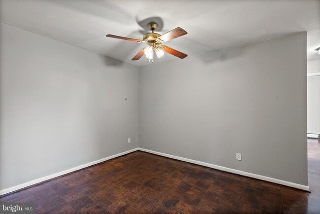 Building Photo - 6511 Brighton Ave