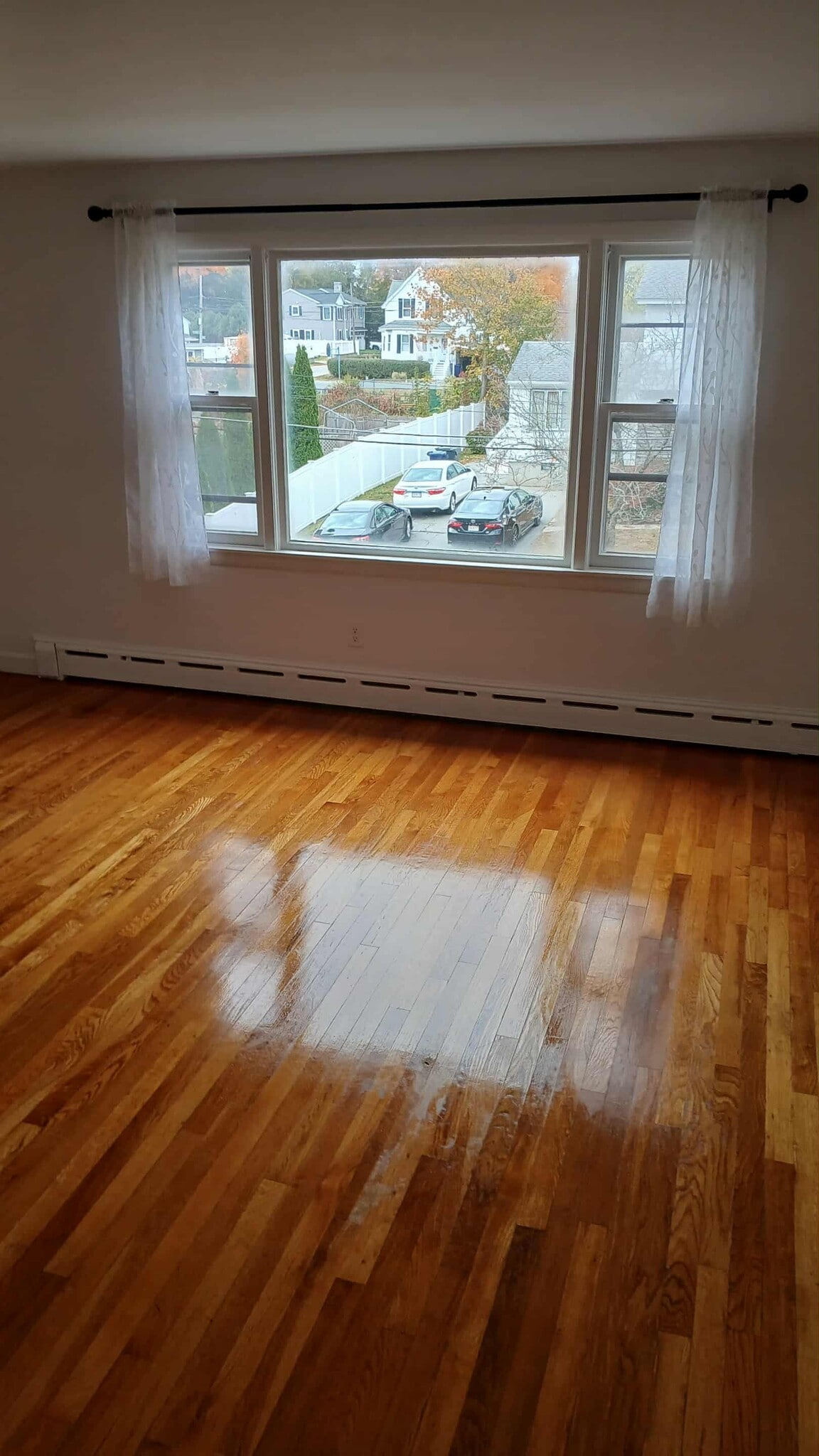 Building Photo - 17 Ontario Ave