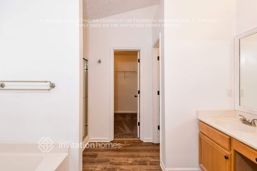 Building Photo - 3568 Butler Springs Trace