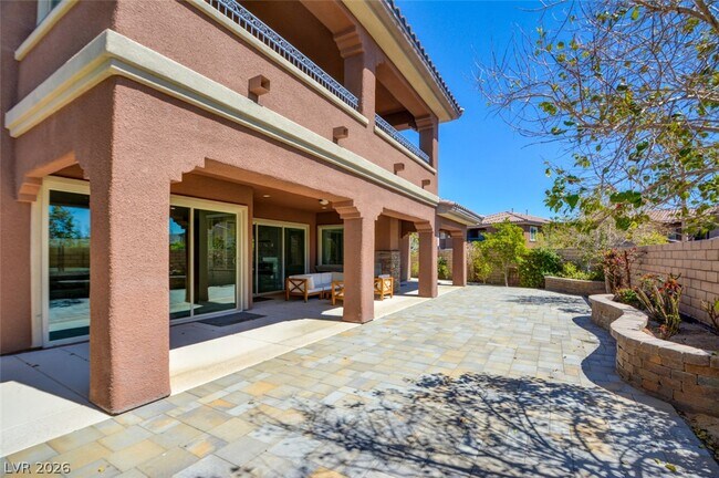 Building Photo - 12101 Edgehurst Ct
