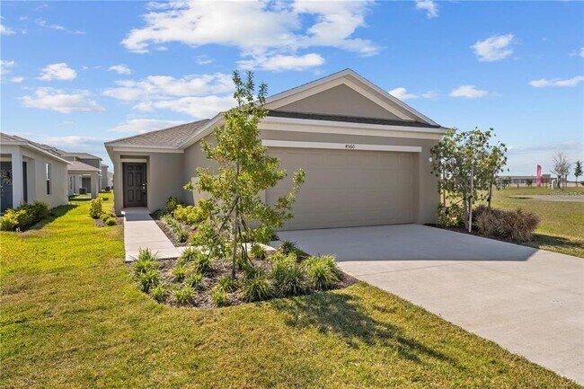 Building Photo - 4560 Ranunculus St