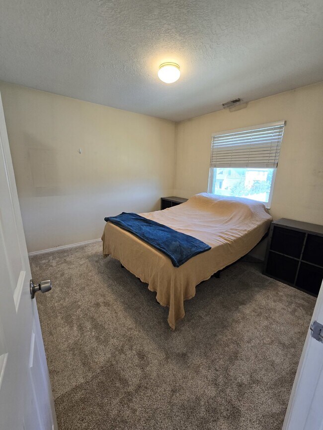 Building Photo - Charming 3-Bed Home in Lehi