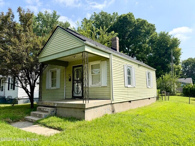 Building Photo - 1401 Thornberry Ave