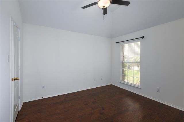Building Photo - 1433 Woodmont Dr