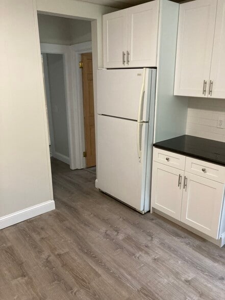 Building Photo - 115 Northampton Rd