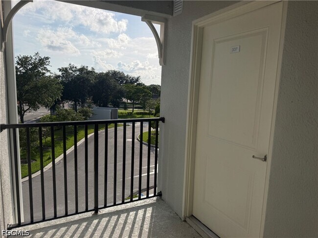 Building Photo - 18411 Copperhead Dr