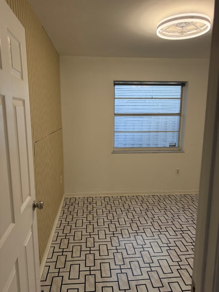 Building Photo - 24940 SW 129th Ct