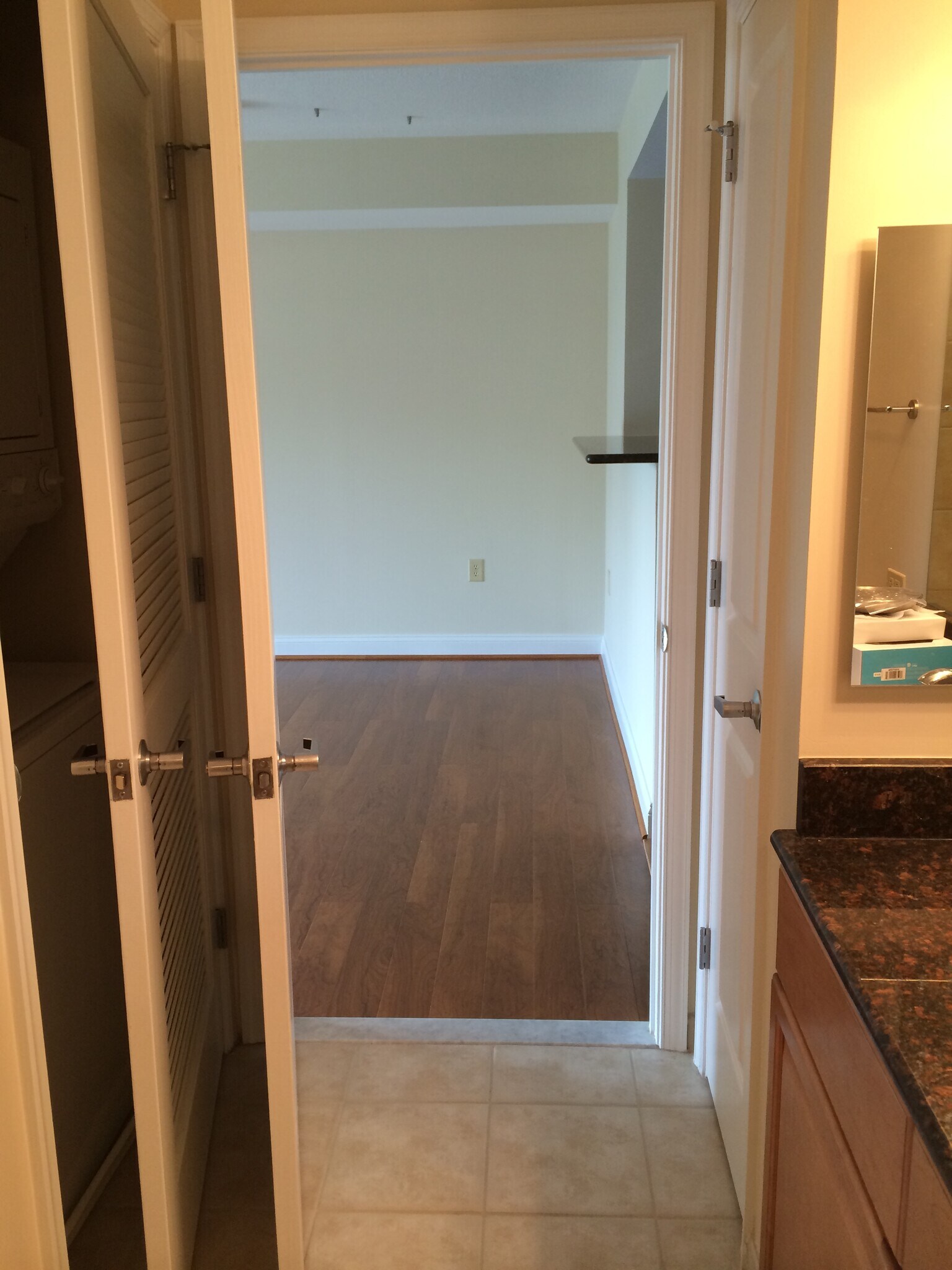 Building Photo - 11760 Sunrise Valley Dr