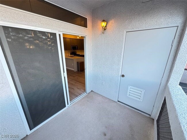 Building Photo - 700 Carnegie St