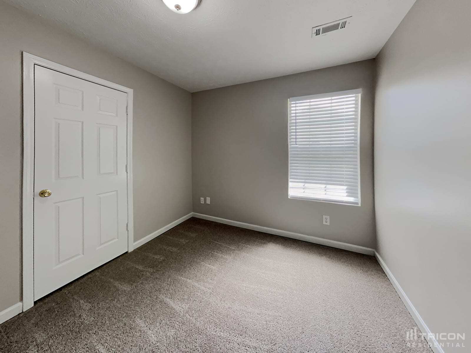 Building Photo - 11091 Silver Aspen Ct