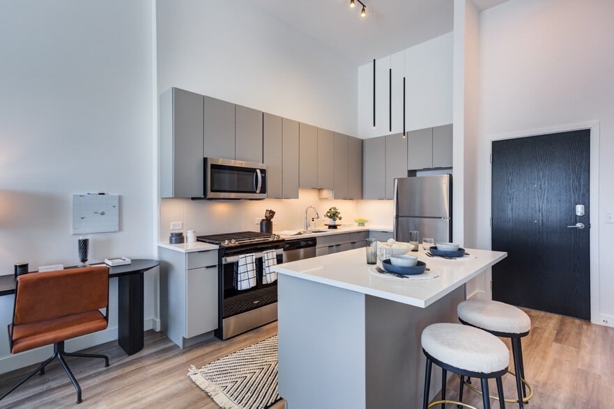 Domain CityGate 2132 City Gate Ln Naperville IL 60563 Apartment Finder