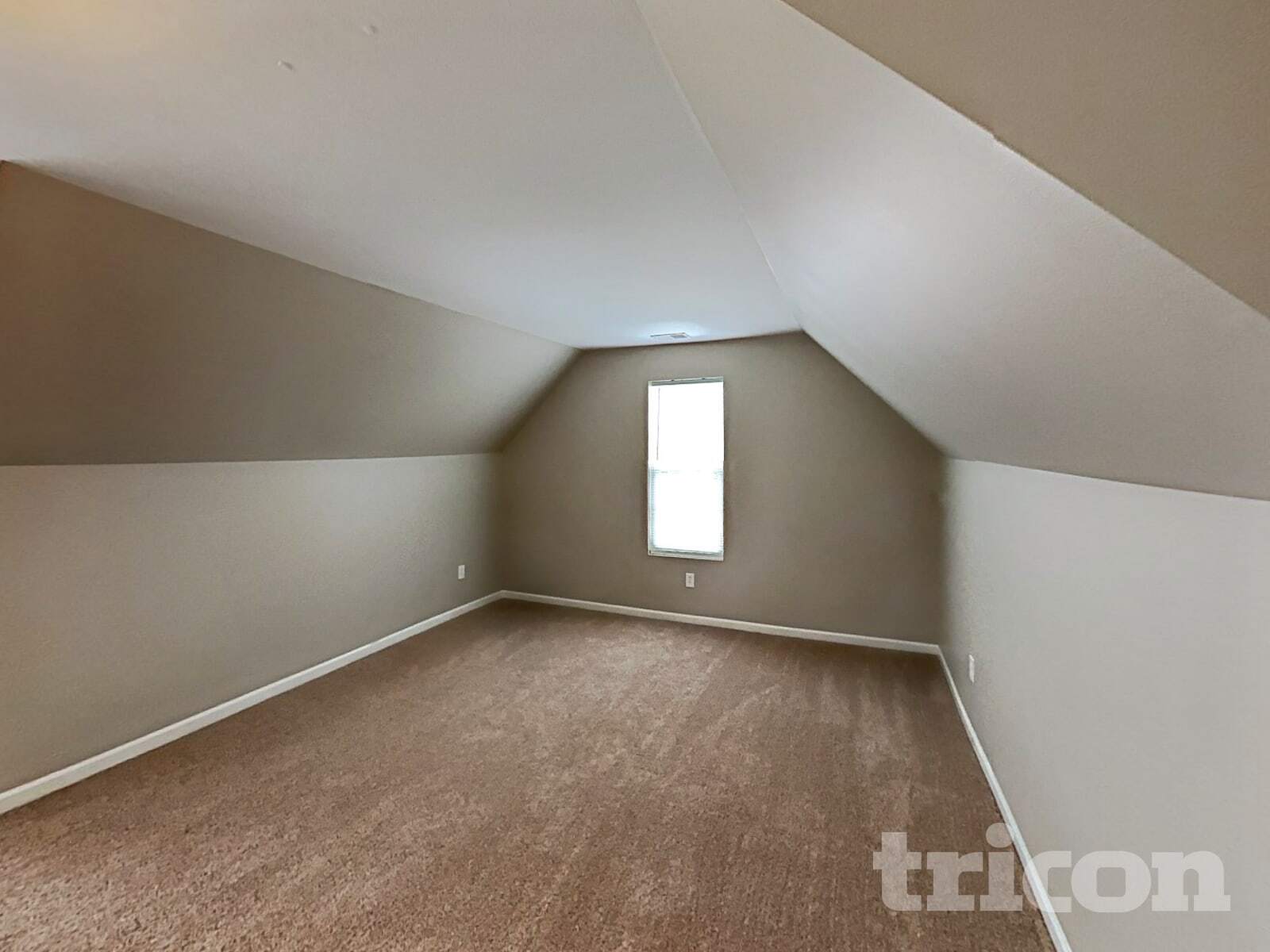 Building Photo - 1741 Timber Cove Ct