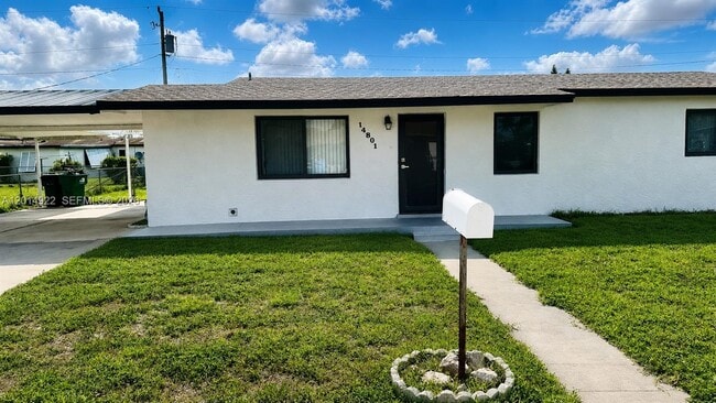 Building Photo - 14801 SW 103rd Pl