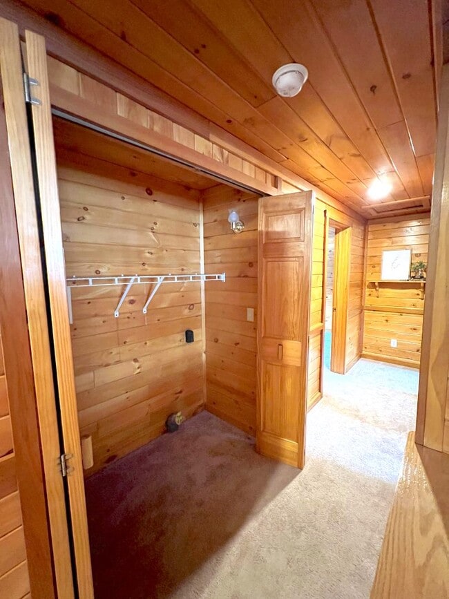 Building Photo - 1029 County Rte 15