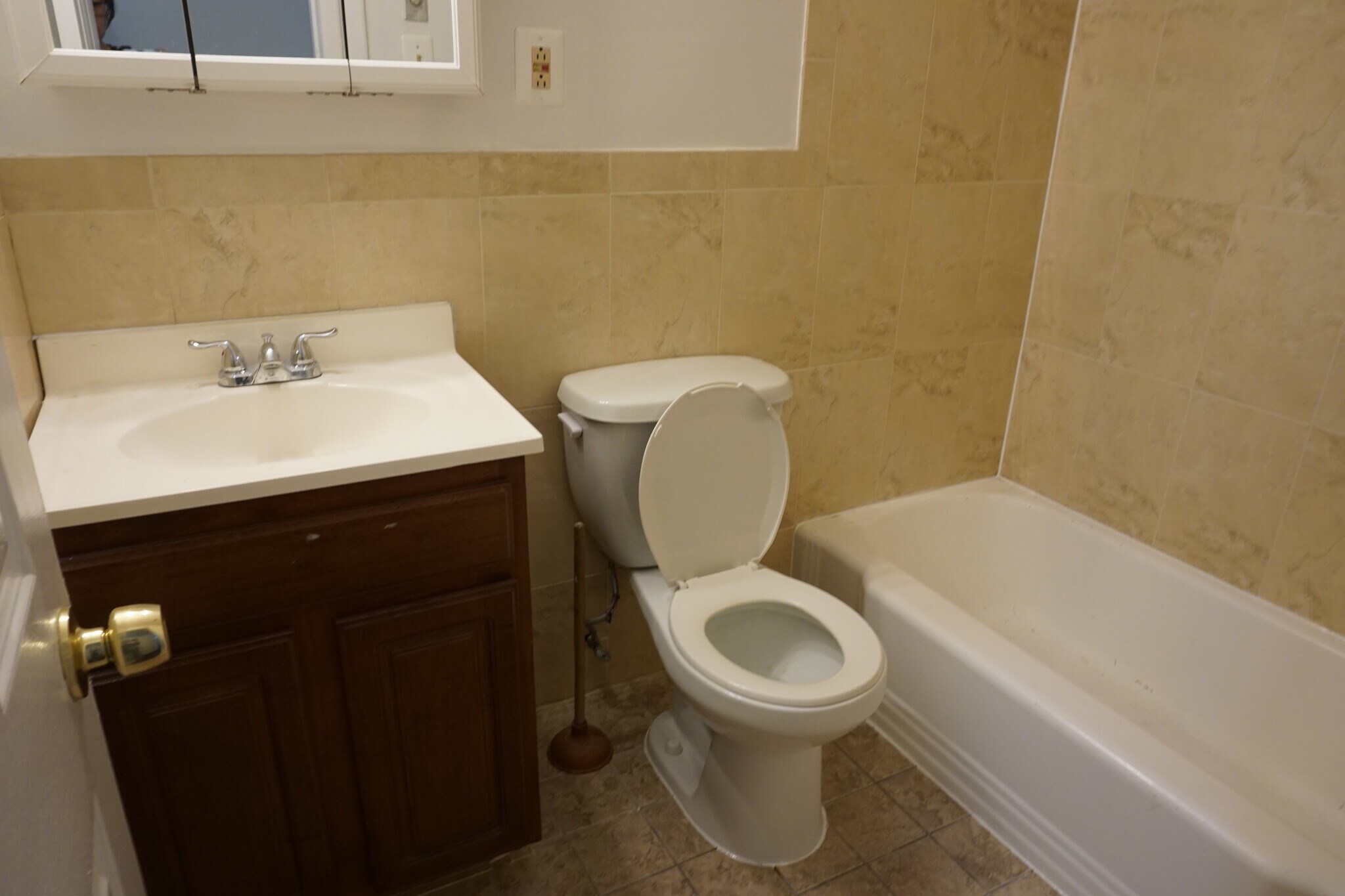 Building Photo - 4330 Hartwick road