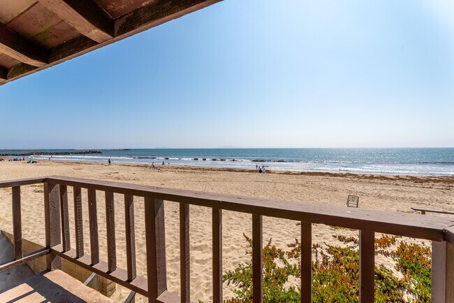 Building Photo - 1364 Weymouth Ln