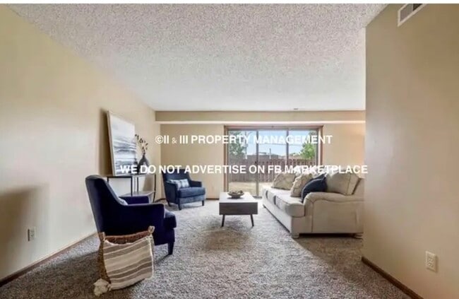 Building Photo - 1103 Durham Dr