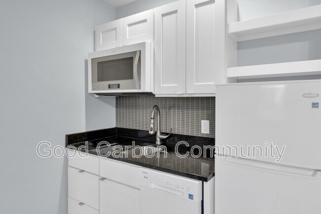 Primary Photo - 401 Delaware Ave