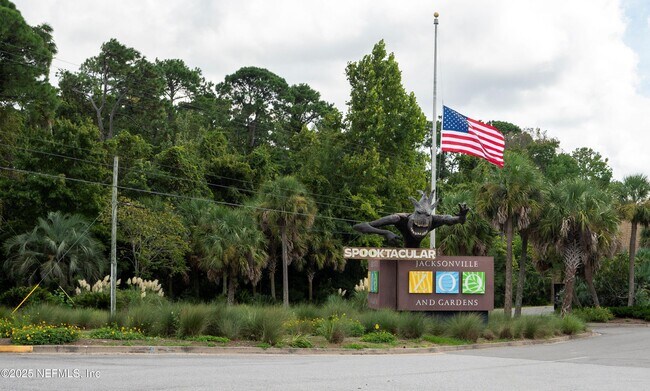 Building Photo - 2339 Broward Rd