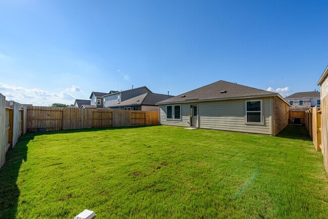 Building Photo - 3407 Brushy Marsh Dr
