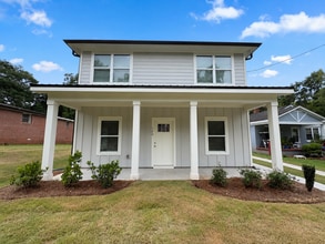 Building Photo - 184 Johnson Dr Ext