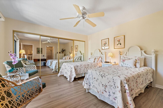 Building Photo - 1420 Ocean Way