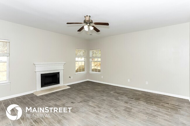 Building Photo - 5118 Upper Elm St