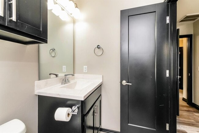 Building Photo - 10512 NW 35th St