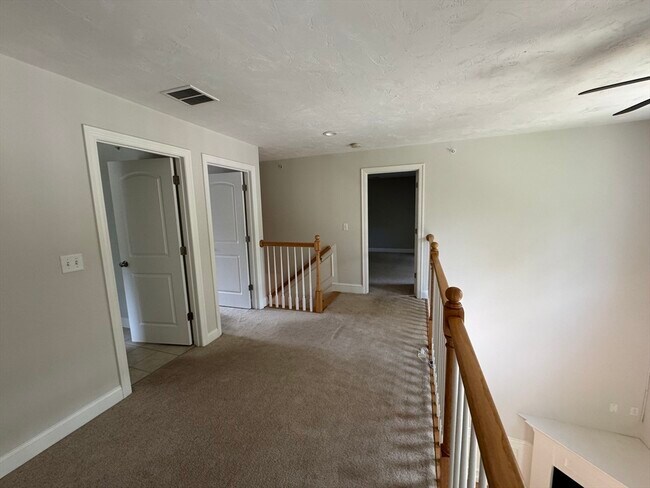 Building Photo - 59 Olympia Ave