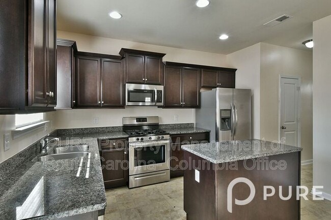 Building Photo - 161 Crimson Queen Dr