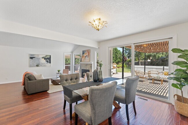 Building Photo - Stylish 3BR Beaverton Ranch w/ RV Parking & Hot Tub