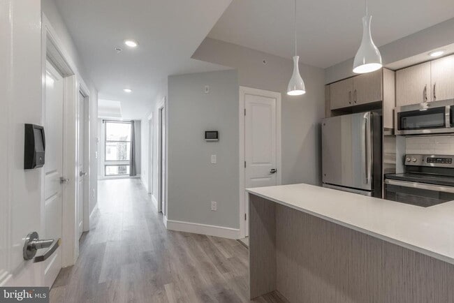 Building Photo - 1222 N Marshall St