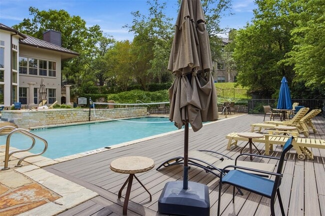 Building Photo - 6000 Shepherd Mountain Cove