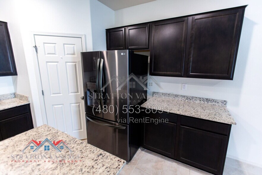 Building Photo - 24530 W Flores Dr