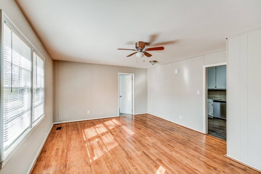 Building Photo - 4560 Spearman Rd