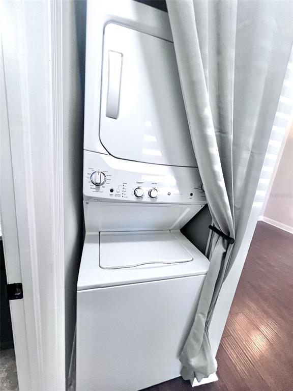 Building Photo - 7828 Hardwick Dr