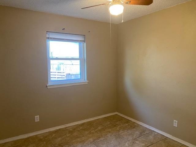 Building Photo - 6708 SW Forest Cir