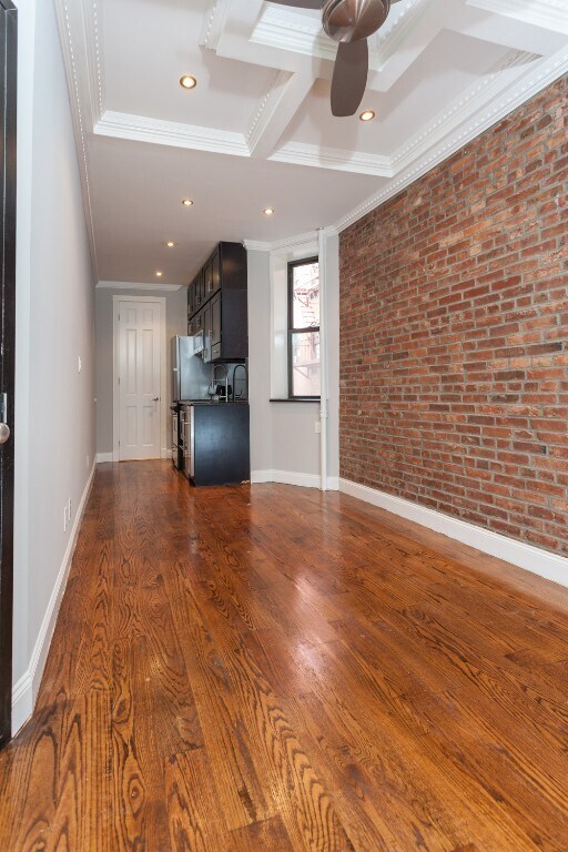 Building Photo - 3 W 103rd St